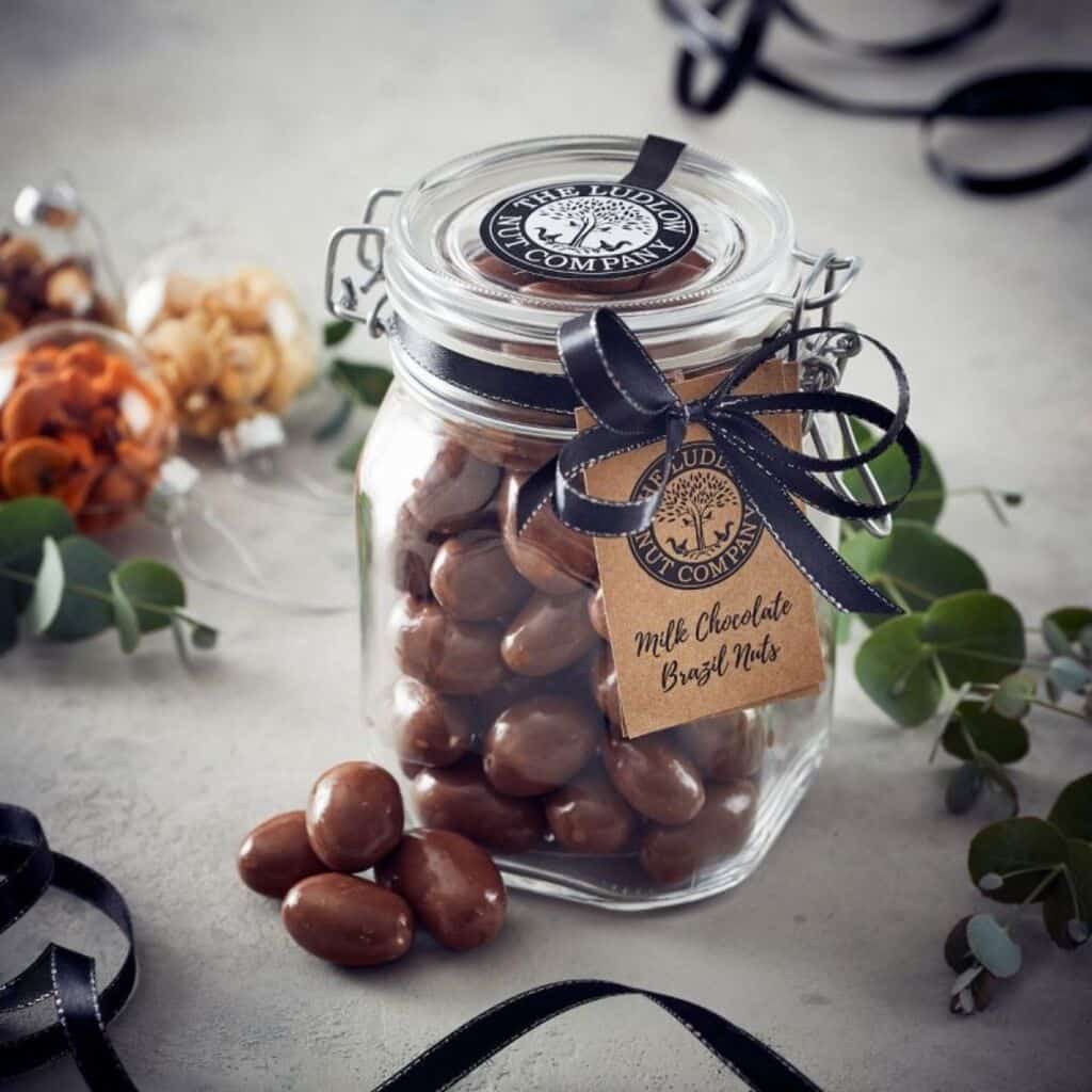 بسته بندی شکلات خانگی در شیشه