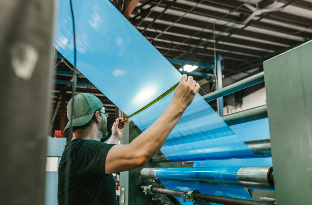 درآمد تولید نایلون؛ بررسی کامل سود، هزینه و آینده این کسبوکار در سال ۱۴۰۴